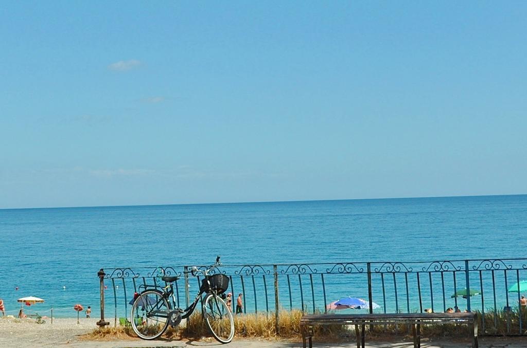 Seafront Apartments Garden House Taormina Luaran gambar